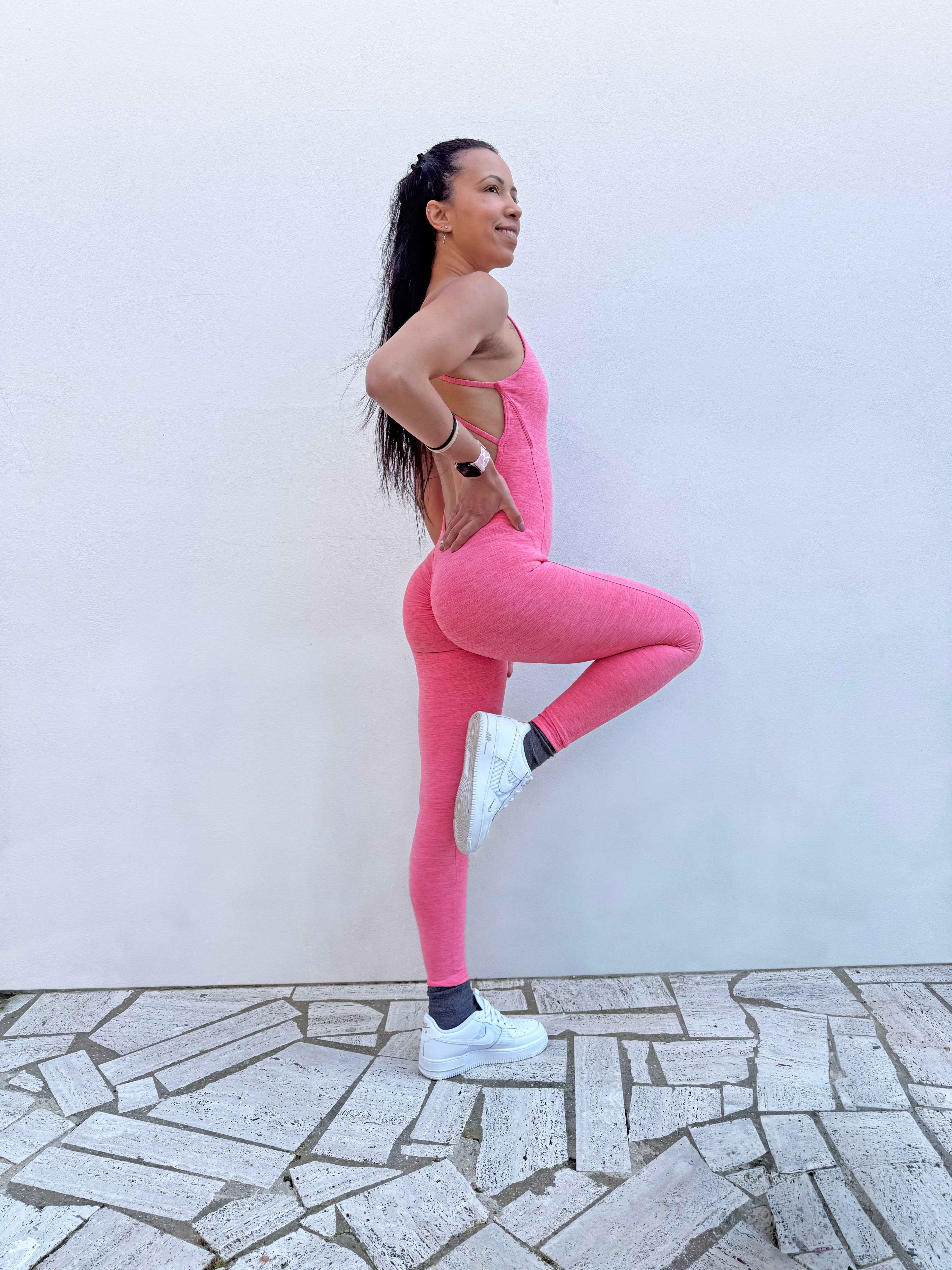 Tuta shape