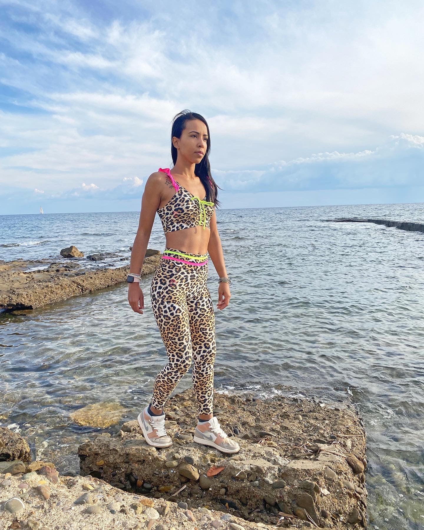 Top leopardato marrone