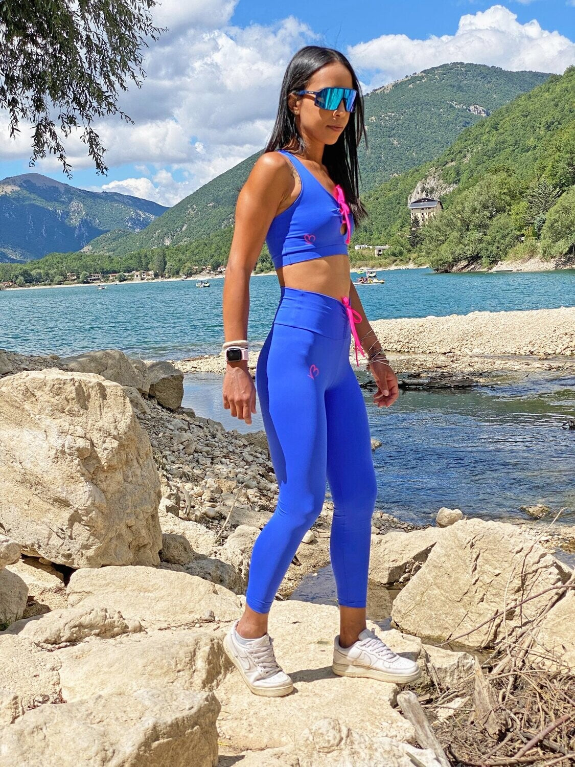 Legging blu e fucsia